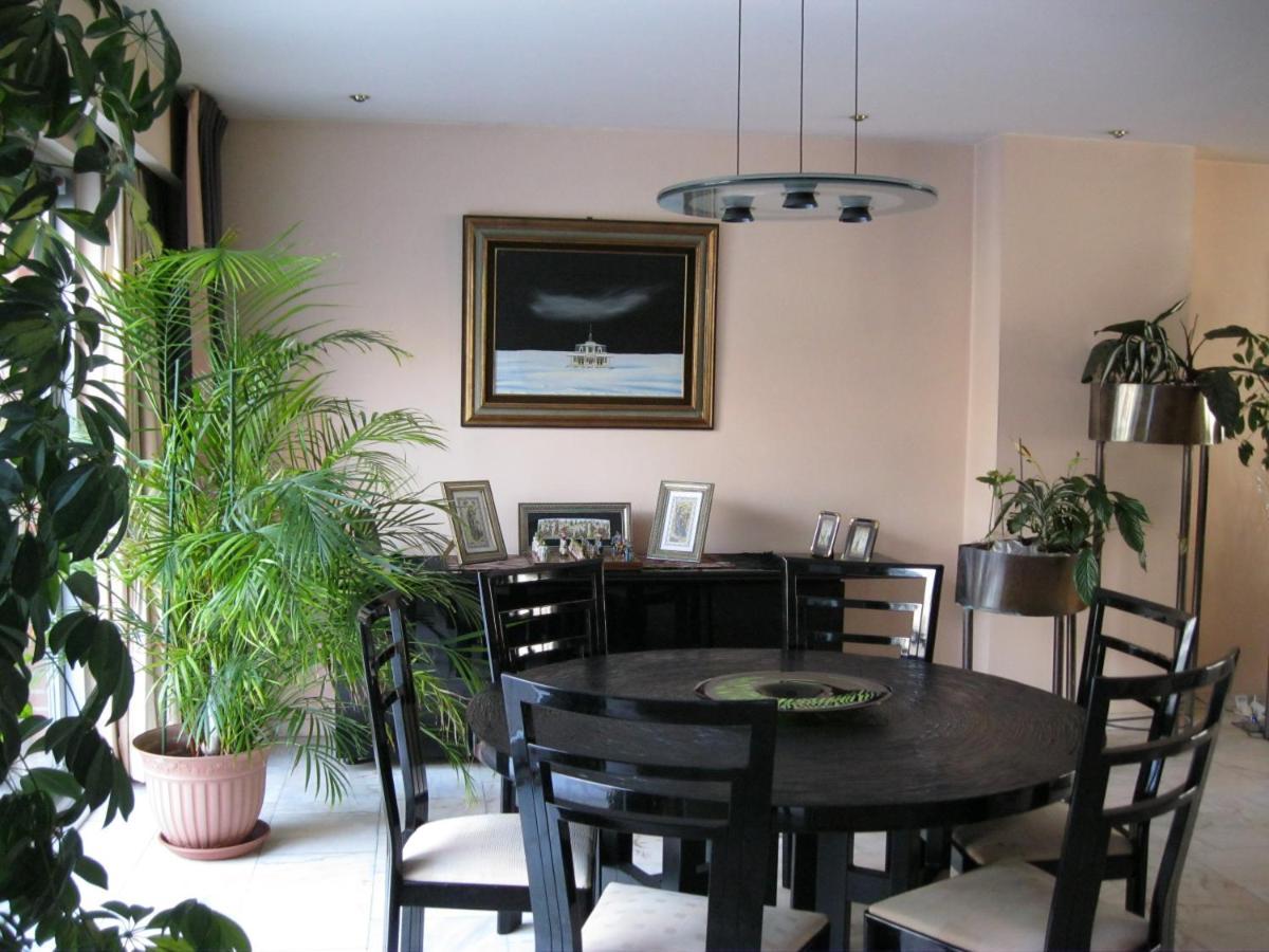 B&B Middelheim Antwerp Exterior photo
